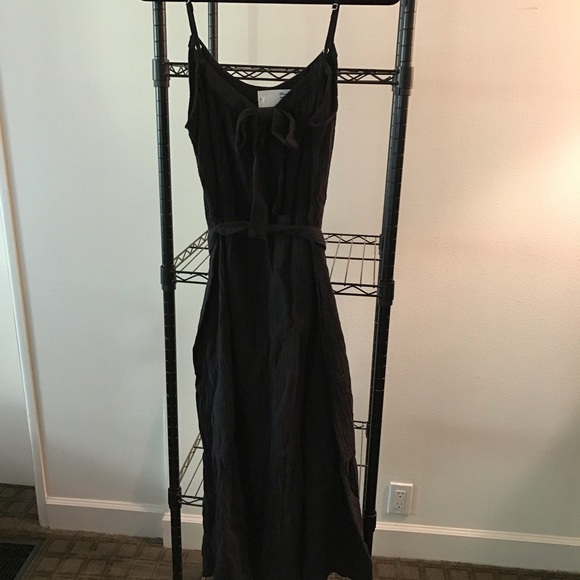 Black lightweight GAP dress - Picture 2 of 5